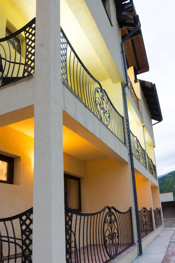 Vila Poienita Caciulata Călimăneşti Exterior foto
